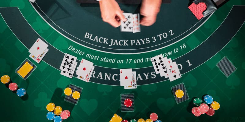 Blackjack là trò chơi casino online hấp dẫn hiện nay